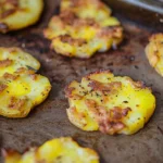 Smashed Potatoes - knusprige Quetschkartoffeln im Ofen