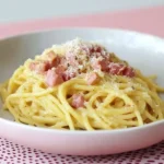 Spaghetti Carbonara mit Sahne (einfaches und schnelles Pasta Rezept)