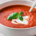 Tomatensuppe mit Reis & passierten Tomaten